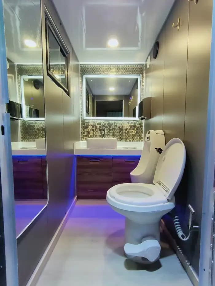 Toilettes mobiles portables de qualité supérieure pour événements extérieurs, camping, vente en Floride, personnalisables