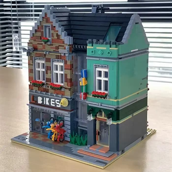 Creative Cuba Hotel City Street View Architecture Building Blocks Gem Shop Bicycle Store Micro Bricks Model Toys Gift Girl Adult