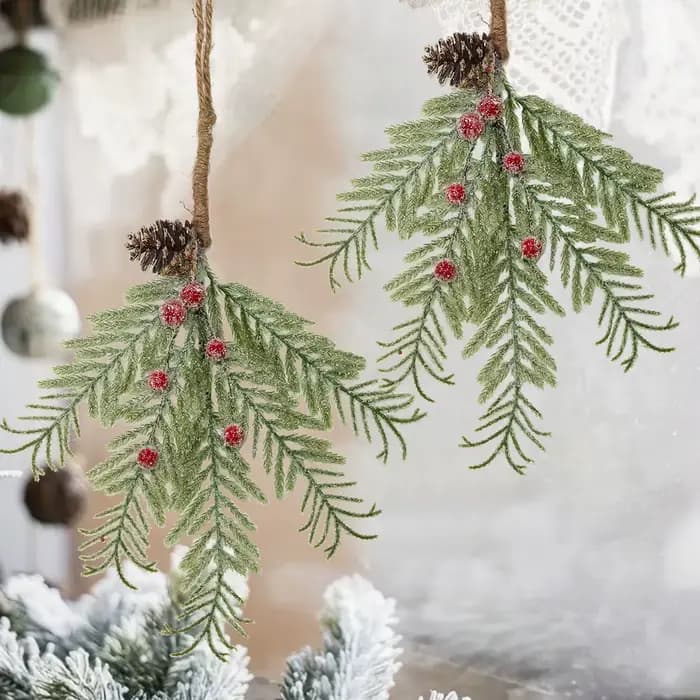 SIA fleur pendentif de noël plantes artificielles PE matériel fleur artificielle cèdre rouge baies pin noix pendentif décor à la maison