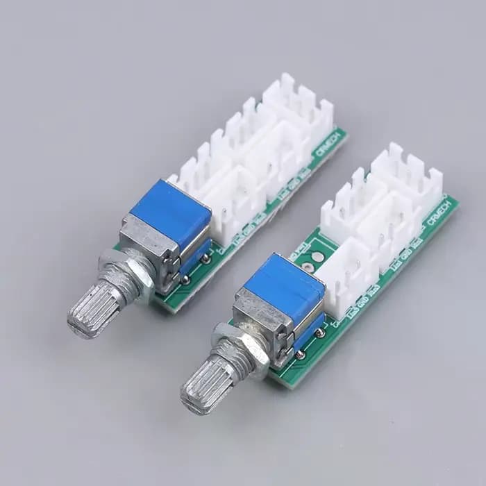 Carte de commutation de signal audio avec sélection de deux